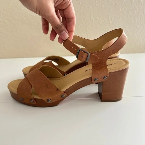 Lucky Brand Women's Haidlee Strappy Block Heel Sandals Latte Tan Color sz 9.5M - Picture 10 of 16